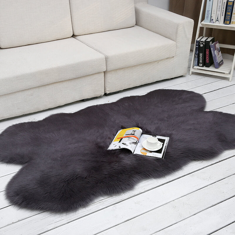 Gray Irregular Graphic Faux Sheepskin Rug